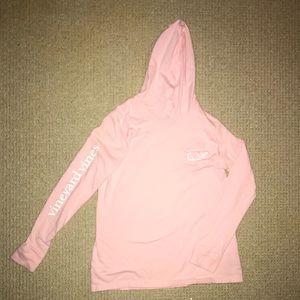Vineyard vines hoodie shirt